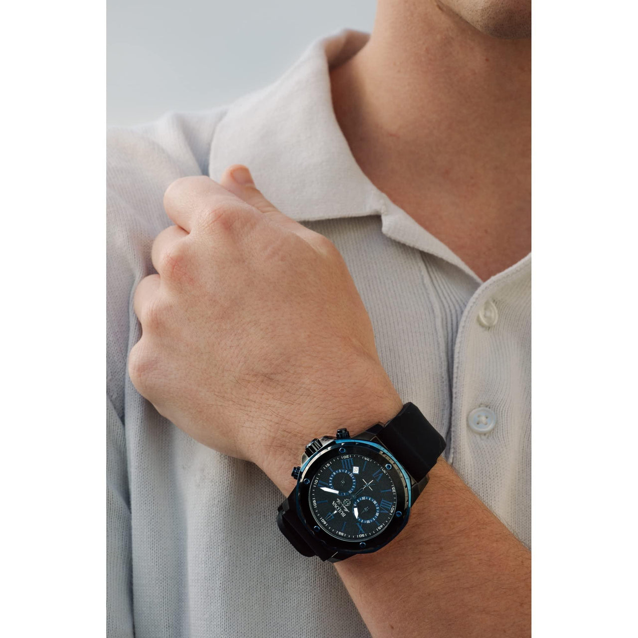 Montre chronographe à quartz Bulova Marine Star Series A pour homme en acier inoxydable plaqué ionique noir et bleu, bracelet en silicone noir, 40 mm Style : 98B308