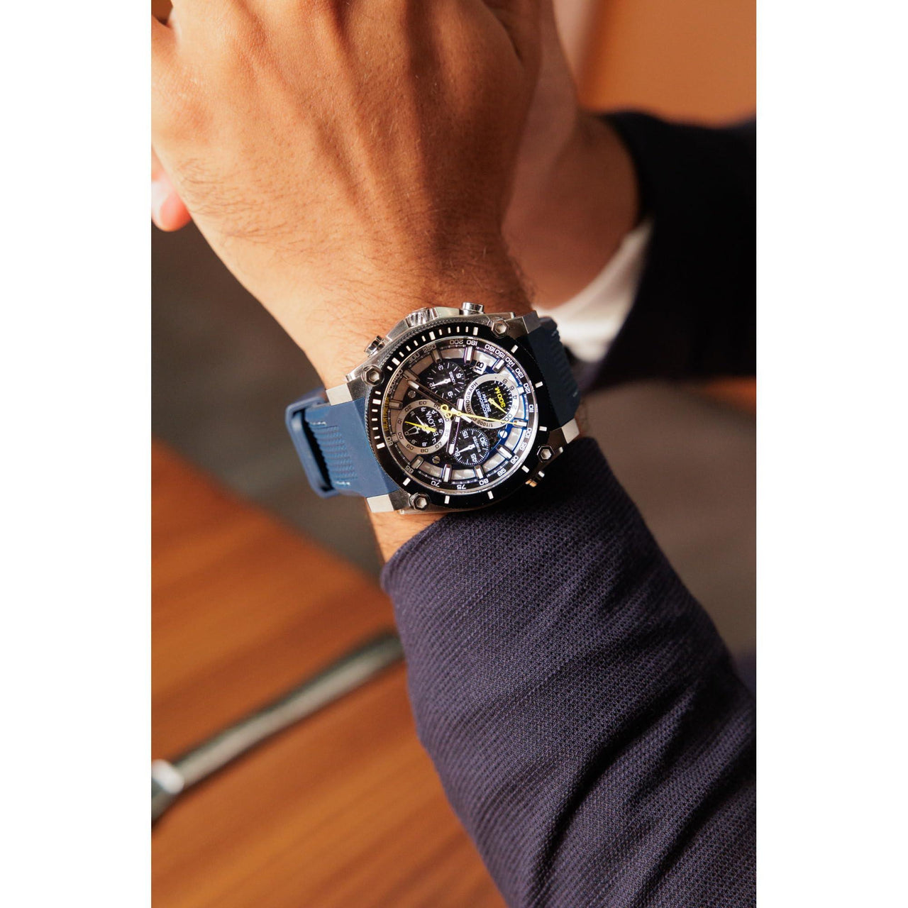 Montre chronographe à quartz haute précision Bulova Icon pour homme, verre minéral incurvé