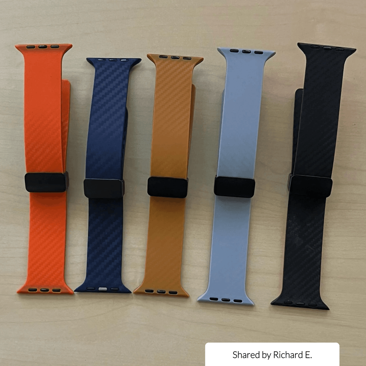 Carbon Fiber Magnetic Strap for Apple Watch - watchband.direct