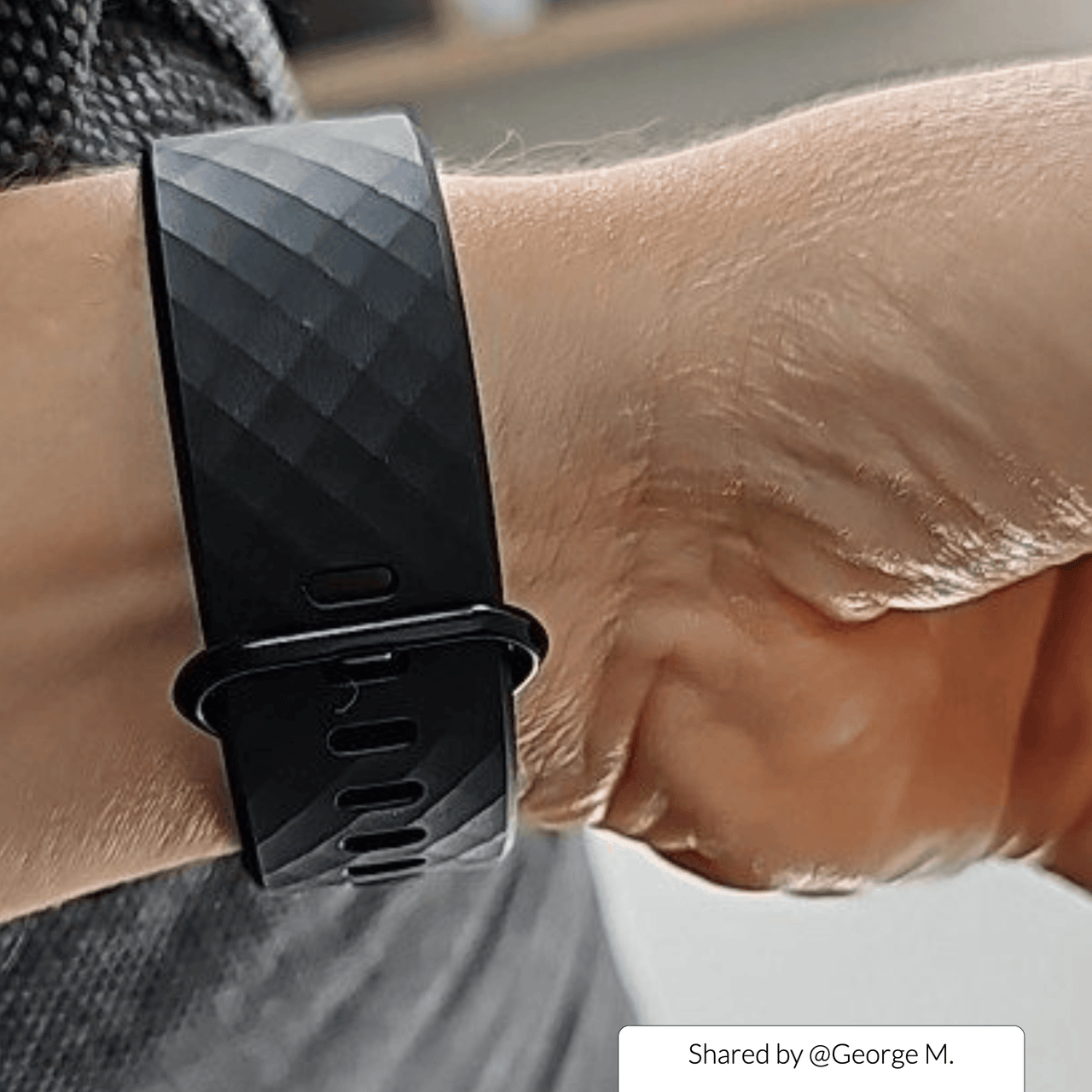 Glowing Silicone Band for Fitbit Charge 4 - watchband.direct