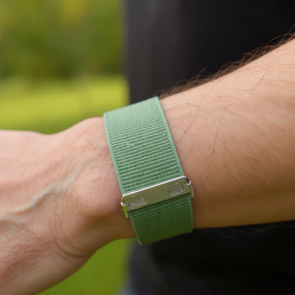 Magnetic Elastic Nylon Strap for Garmin, Samsung & Huawei