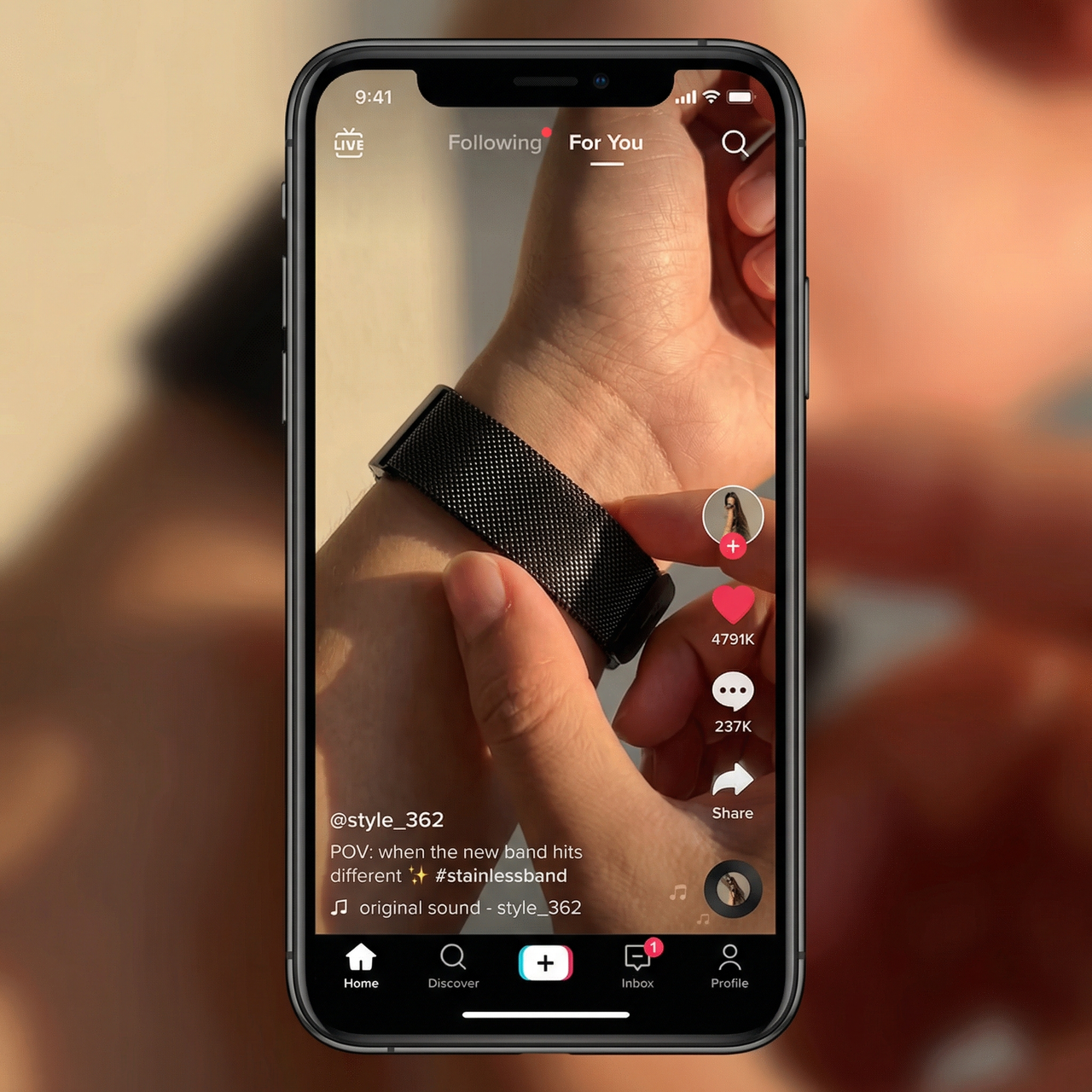 Stainless Steel Magnet Wristband for Fitbit Inspire 2 - Tiktok Video