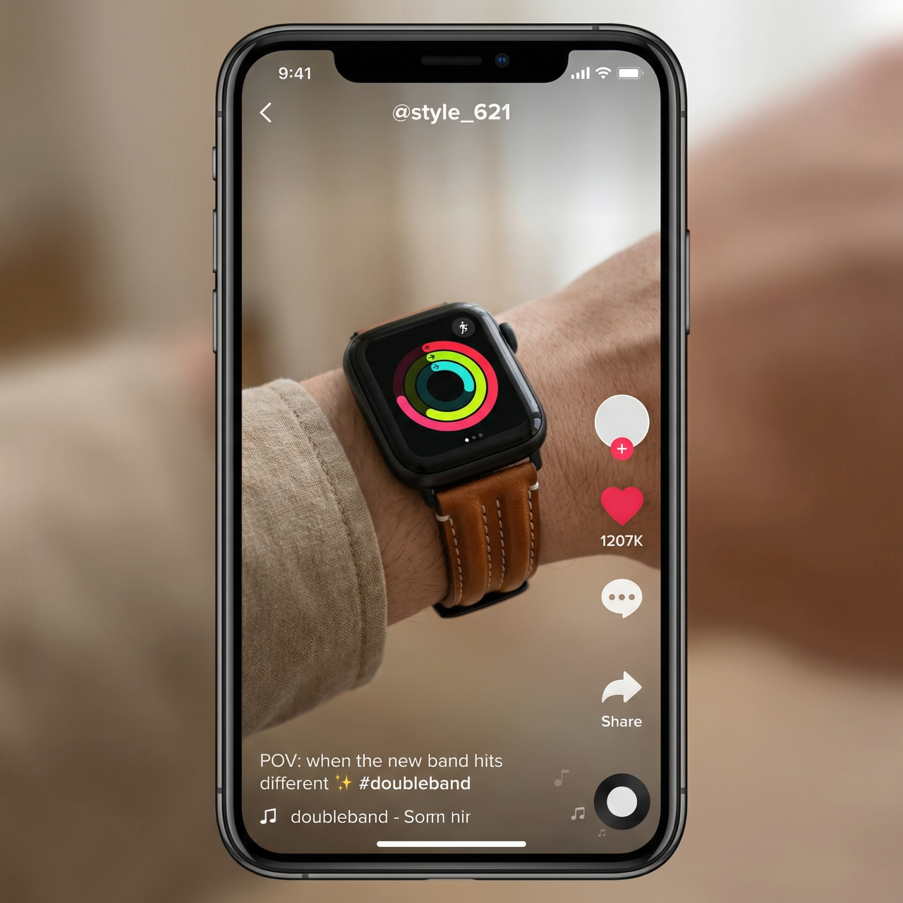 Double Keel Leather Watchband for Apple Watch - Tiktok Video