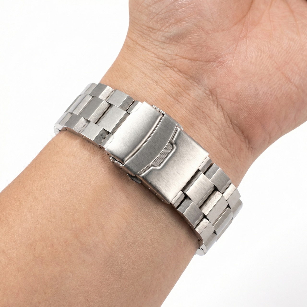 Cubic Link Solid Stainless Steel Strap - Wristshot